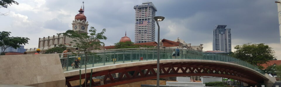 Excursión a Kuala Lumpur Masjid Jamek Pedestrian Bridge