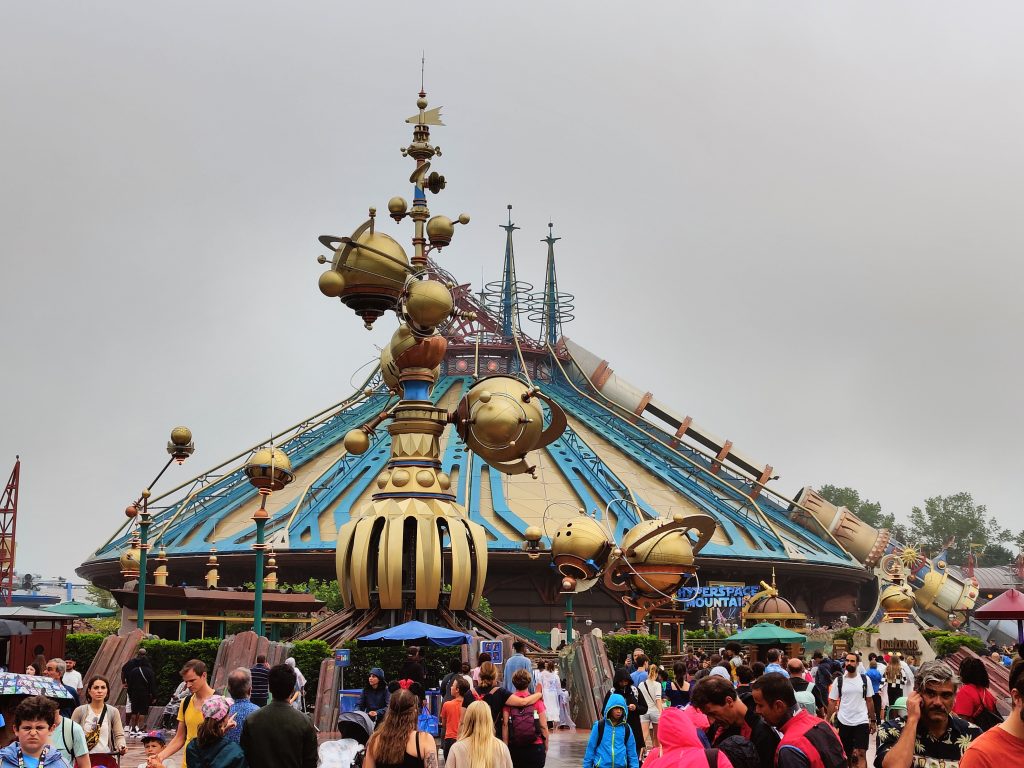 Hyperspace Mountains mejores atracciones Disneyland París