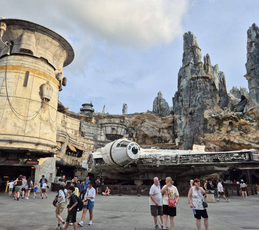 Disney Hollywood Studios Galaxy Edge